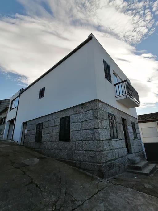 Casa Creixo - Moradia Completa T2 Apartment Guimaraes Luaran gambar